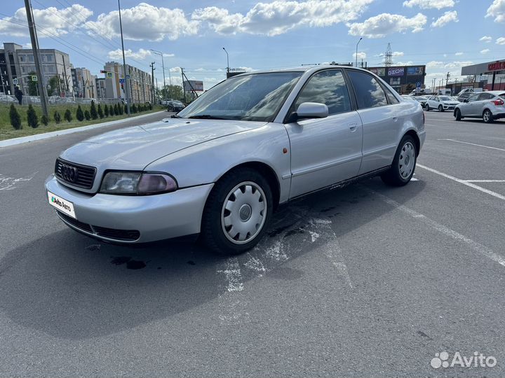 Audi A4 1.8 МТ, 1996, 300 000 км