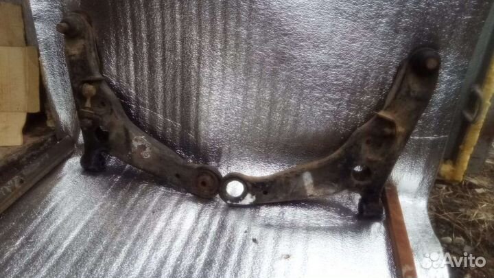 Рычаг передний Mitsubishi Outlander CU