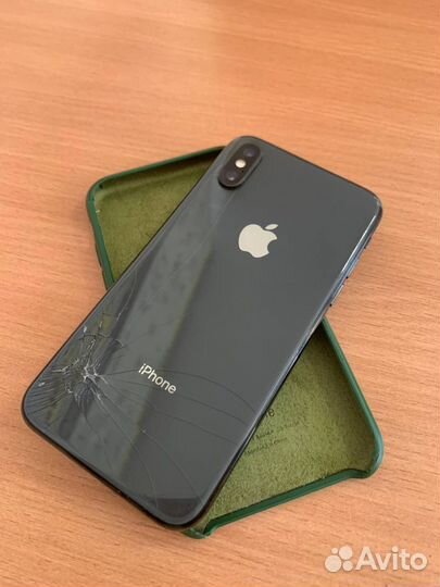 iPhone Xs, 64 ГБ