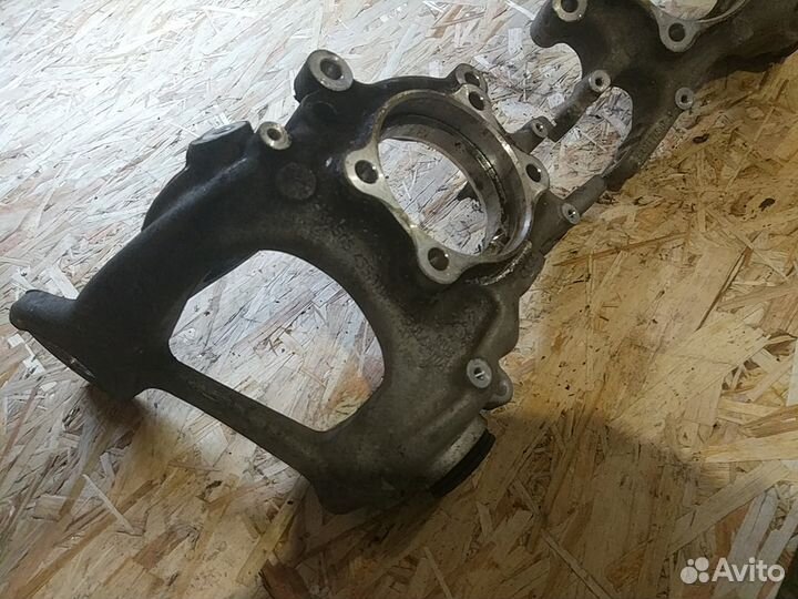 Кулак задний Audi A4 A5 Q5 A6 A7 Ауди А4 А5 А6 А7