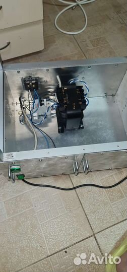 Стойка для аудио аппаратуры