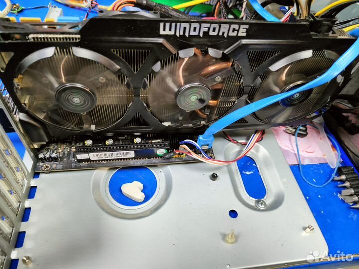 Видеокарта GeForce GTX770 2Gb gddr5