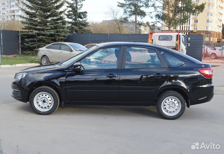 LADA Granta 1.6 МТ, 2024