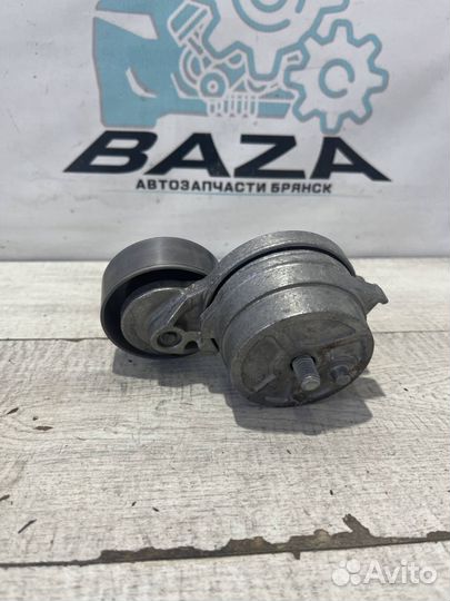 Натяжитель ремня Volkswagen Touareg 3