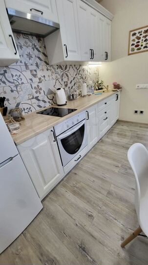 2-к. квартира, 35 м², 1/3 эт.