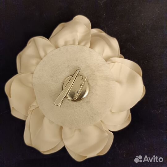 Новая брошь цветок (14 см)