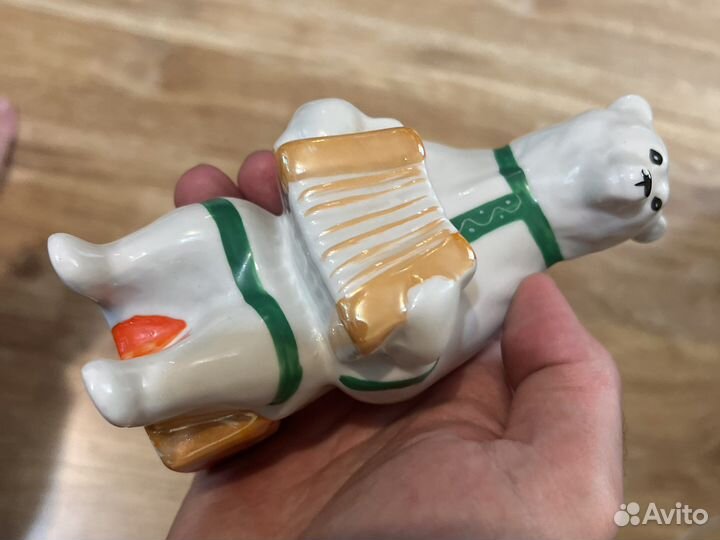 Мишка медведь с гармошкой статуэтка СССР