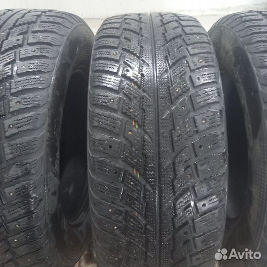 Kumho Power 70 265/65 R17