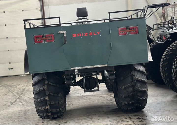 Вездеход переломка Grizzly (Снегоболотоход)