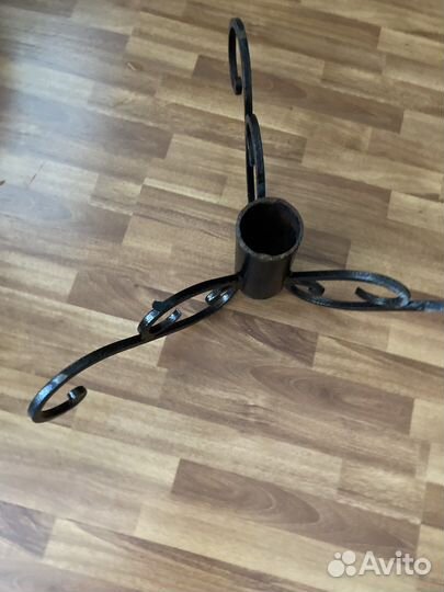 Подставка кованная под ель