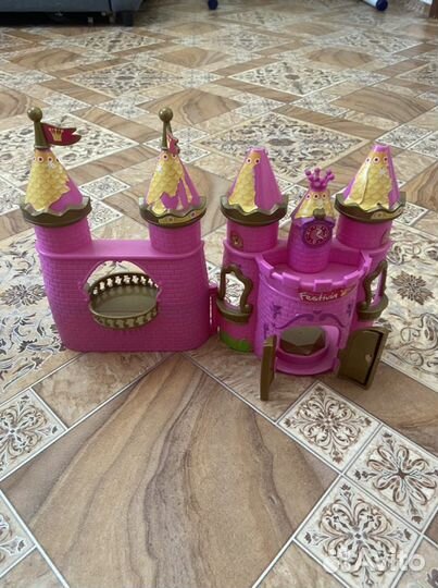 Домики игрушечные