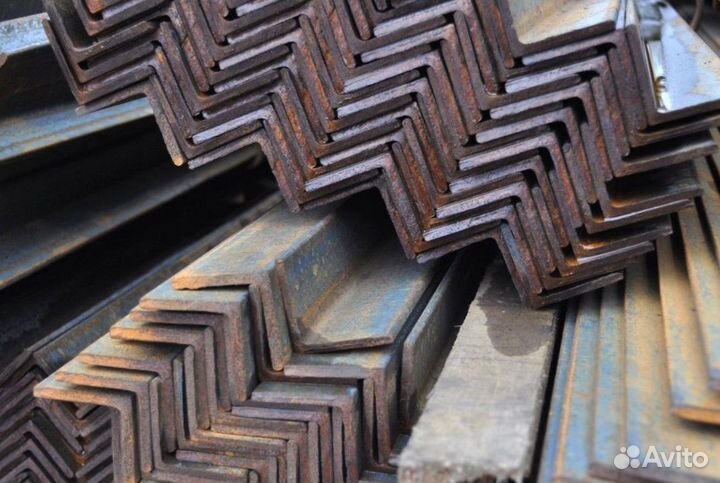 Уголок стальной