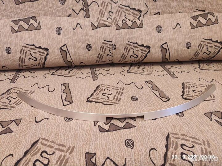 Аллюминиевая телевизионная подставка