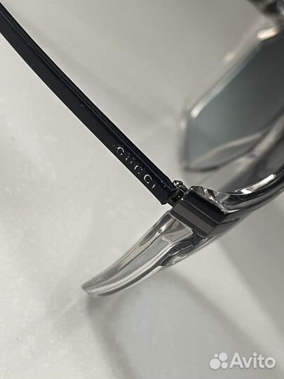 Солнцезащитные очки gucci