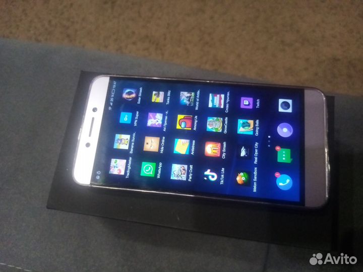 LeEco Le 2, 3/32 ГБ