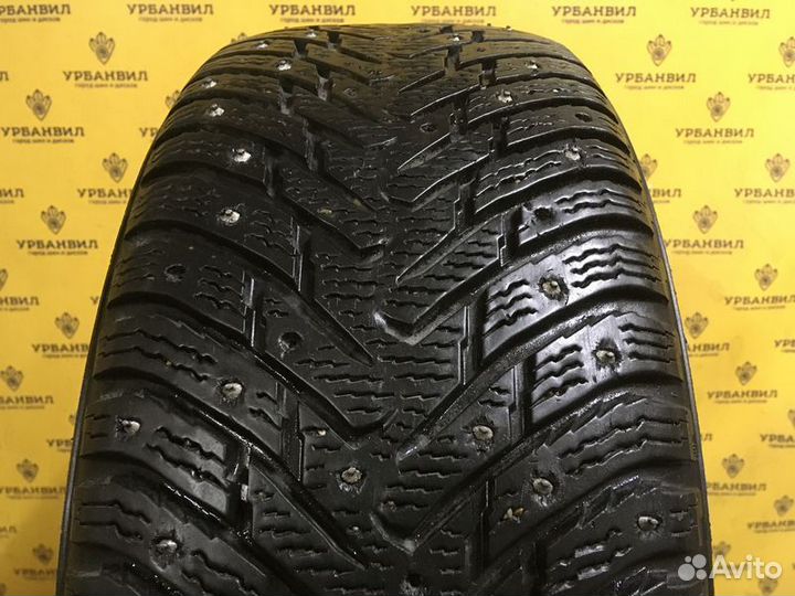 Nokian Tyres Hakkapeliitta 8 215/55 R16 97T