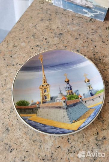 Тарелка сувенирная вид на Петропавловскую крепость