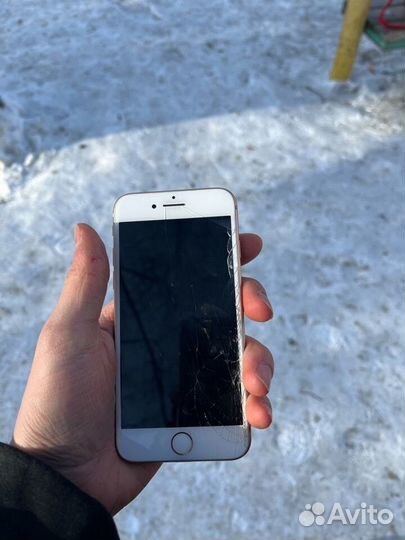 iPhone 8, 64 ГБ