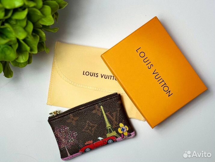 Ключница Louis vuitton