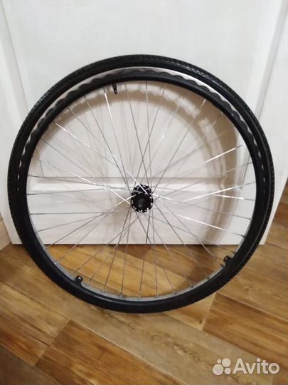 Колесо заднее с осью на инвалидную коляску