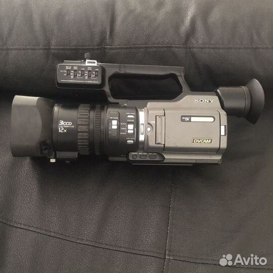 Видеокамера Sony dsr-pd170p
