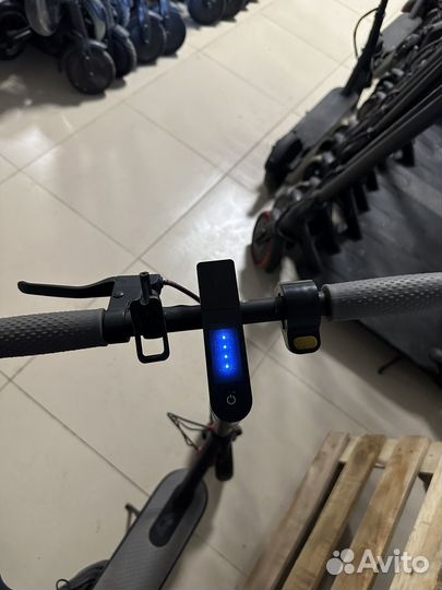 Электросамокат Xiaomi mijia m365