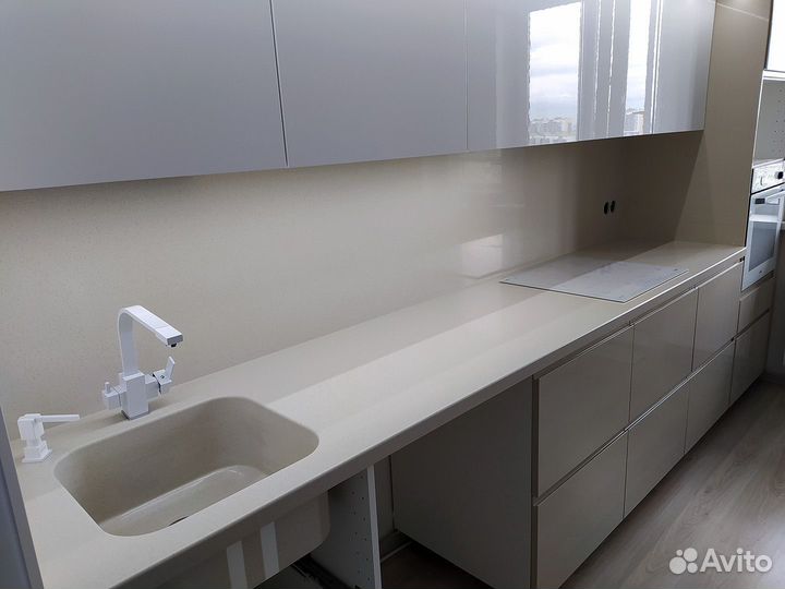 Каменная столешница для кухни м2