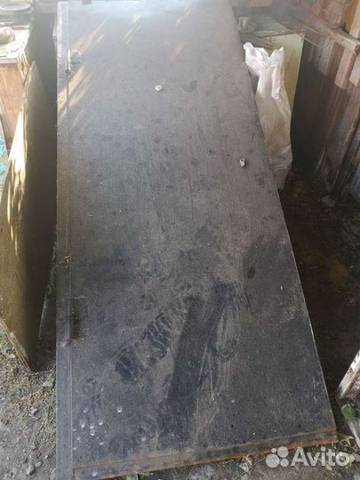 Металлическая дверь в сборе