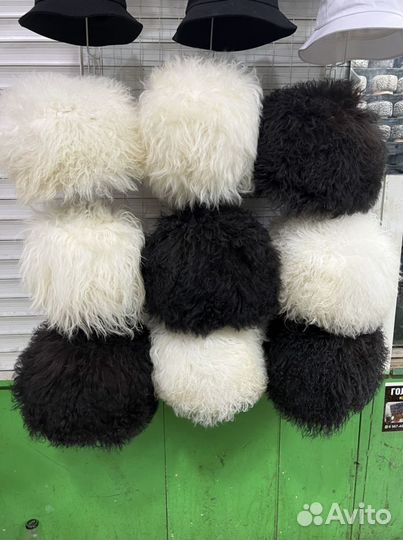 Папахи черные белые