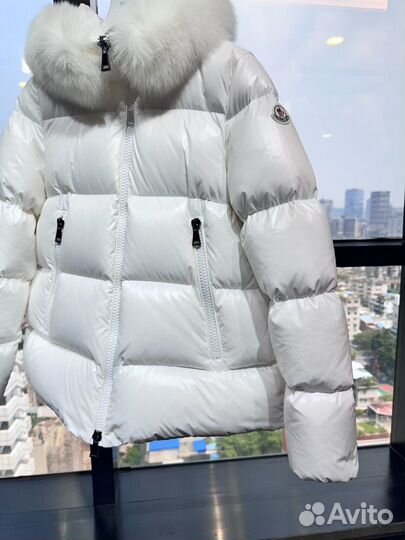 Пуховик Moncler Laiche