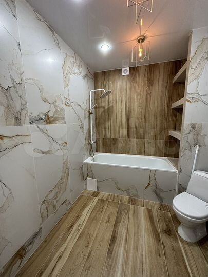 2-к. квартира, 57,5 м², 6/7 эт.