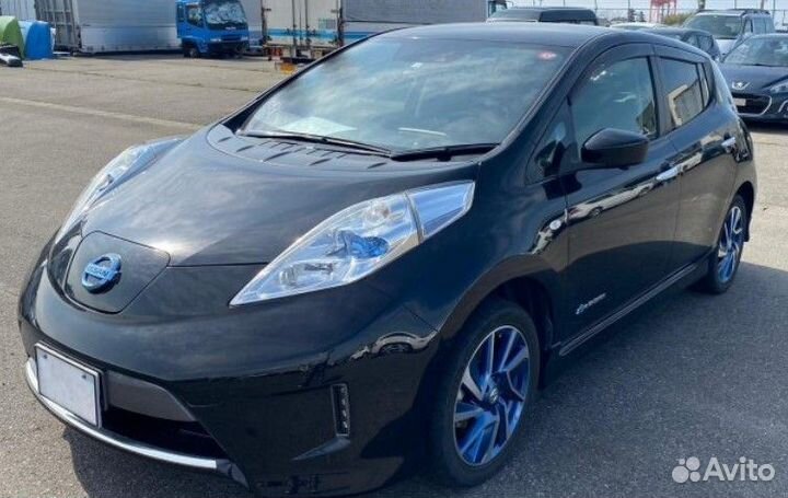 Компрессор воздушный задний Nissan Leaf AZE0 EM57