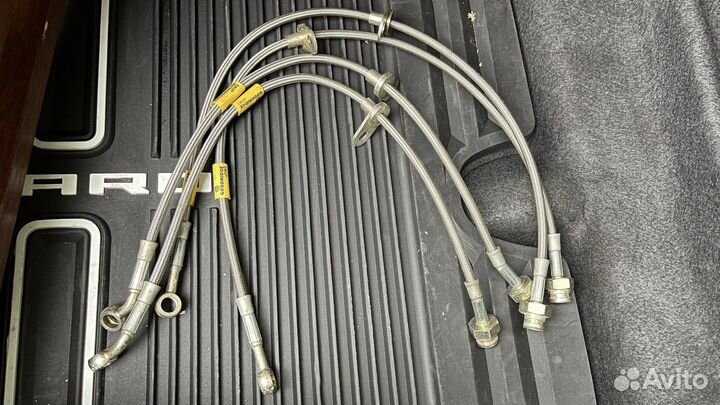 Тормозные шланги Goodridge 2010 Camaro SS