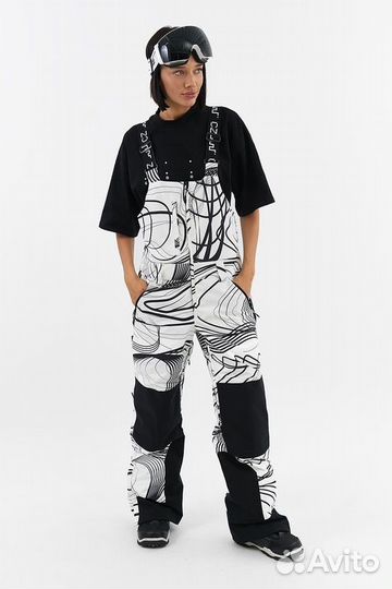 Лыжный сноубордический женский костюм Cool Zone