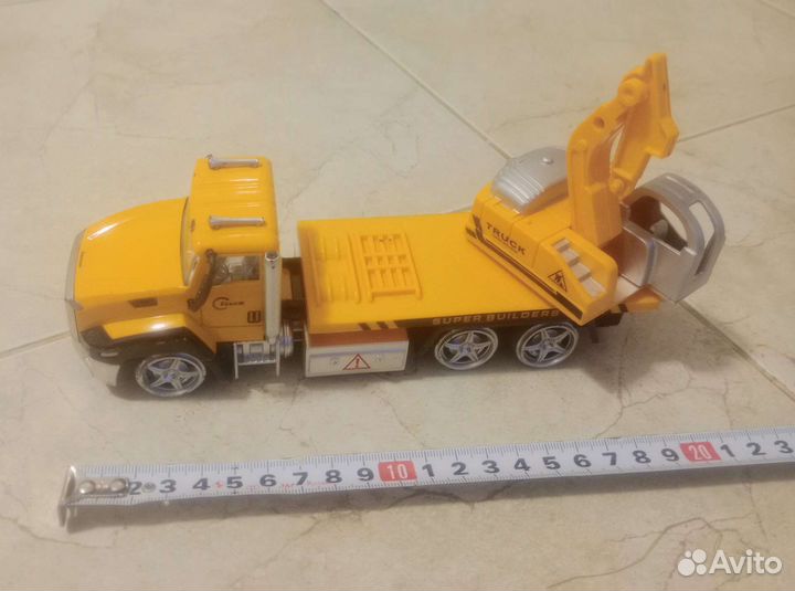 Машинки для мальчика, набором для песочницы