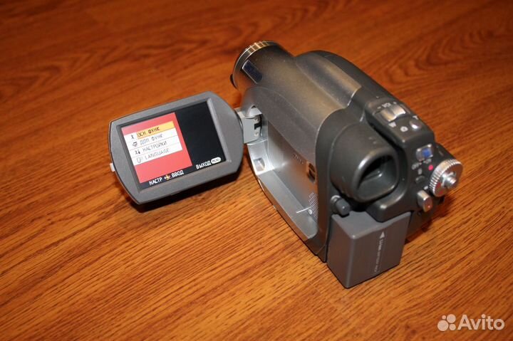 Видеокамера Panasonic VDR-D160