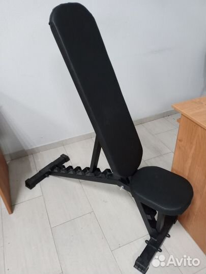 Скамья наклонная для жима