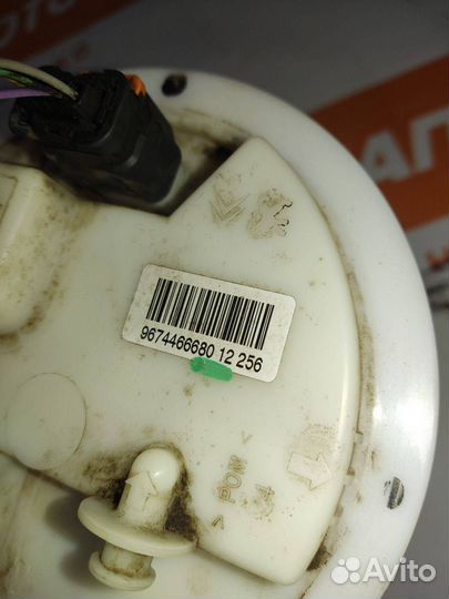 Насос топливный в бак Peugeot 208 2012 9674466680