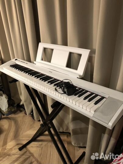 Цифровое пианино Yamaha NP-32 Piaggero