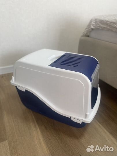 Закрытый лоток для кошек с совком