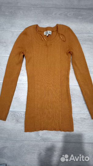 Женская одежда 42 размера 11 предметов