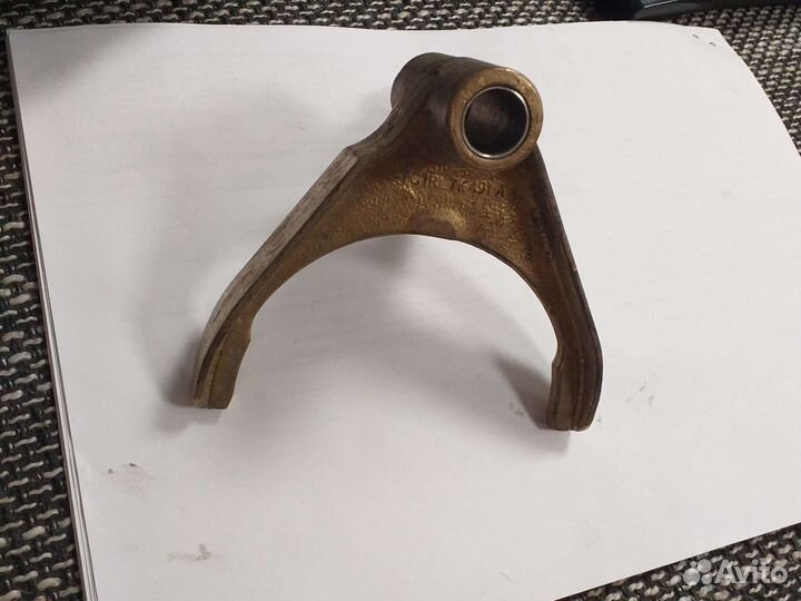 Вилка 3-4 передачи Ford Transit Кпп MT-75