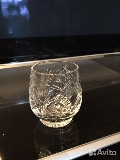 Хрустальные рюмки бочонки новые