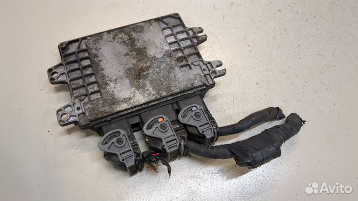 Блок управления двигателем Nissan Note E11, 2007