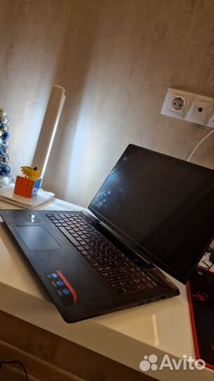 Lenovo ideapad Y 700