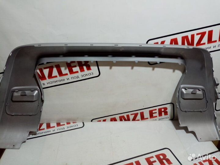 Накладка переднего бампера Renault Duster 2 2021