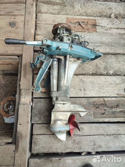 Лодочный мотор вихрь