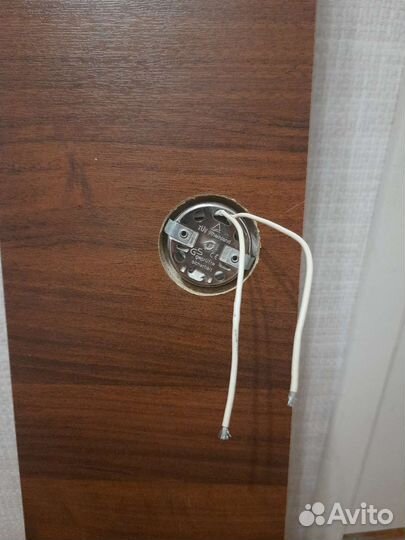 Полка с плофонами