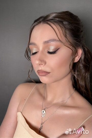 Макияж и укладка