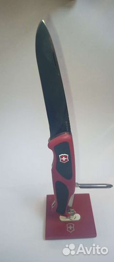 Нож Victorinox Ranger Grip 53 130мм